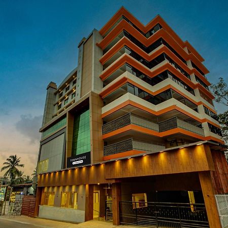 Townhouse Madgaon Hotel Raia Exterior foto